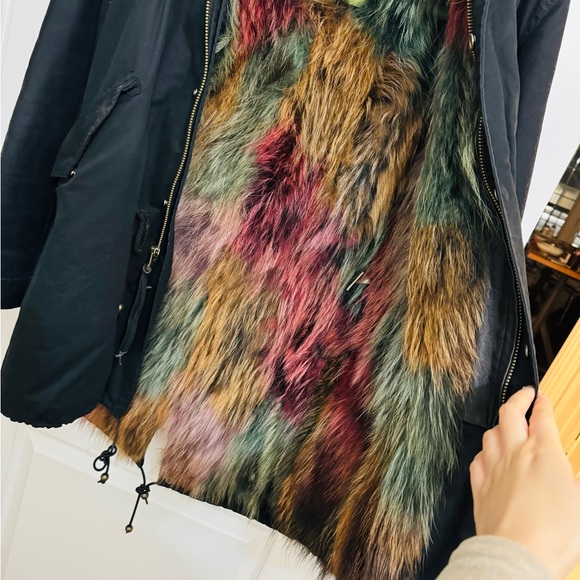 Colorful real fur parka, Size Medium - Picture 5 of 9